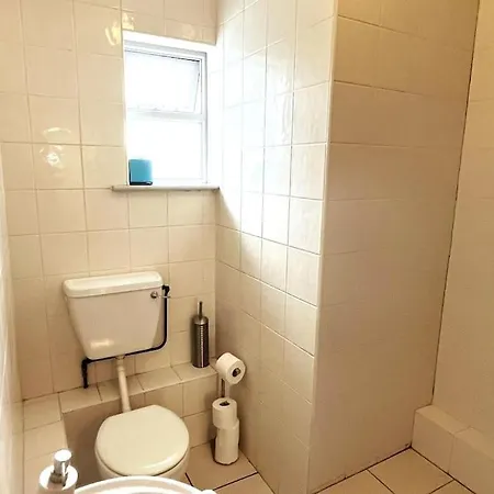 Centrally Located Two Bed Apartment - Sleeps Four Galway Extérieur photo