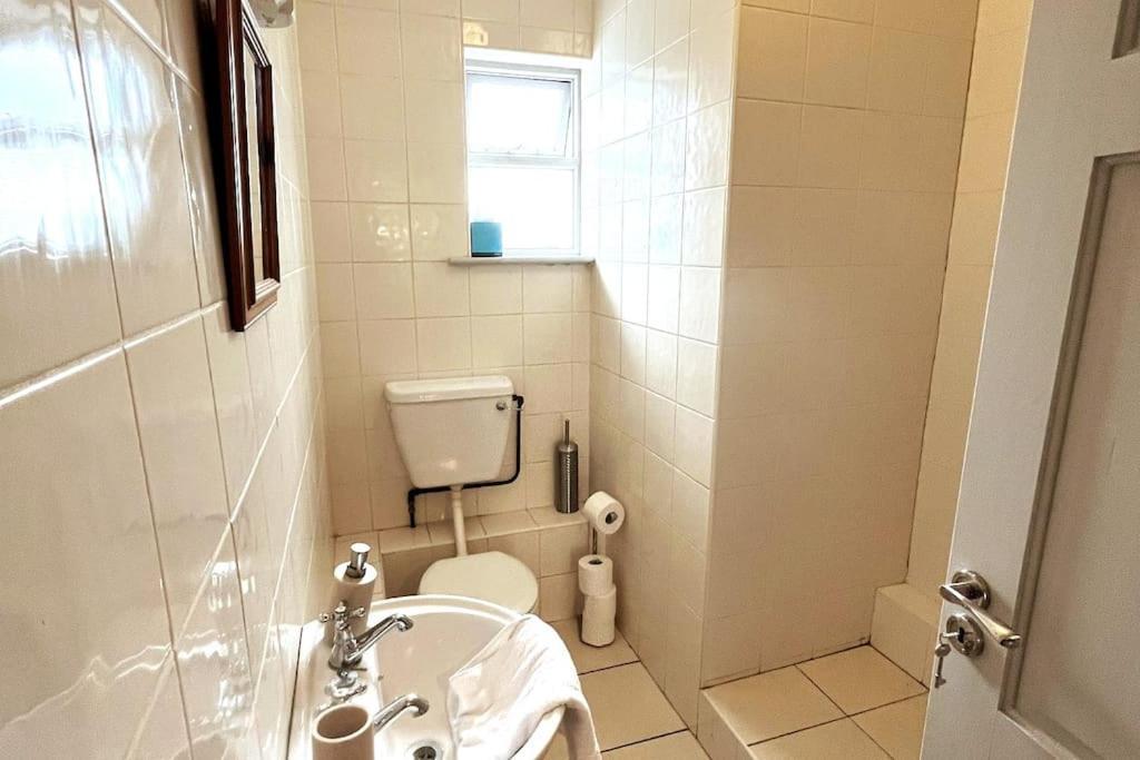 Appartement Centrally Located Two Bed - Sleeps Four